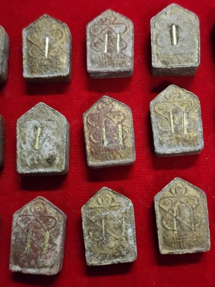 พระขุนแผนผงพรายปู่ทิม พิมพ์เล็ก ปี15 30องค์ รูปที่ 14