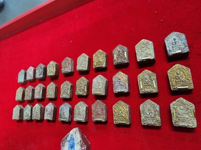 พระขุนแผนผงพรายปู่ทิม พิมพ์เล็ก ปี15 30องค์ รูปที่ 9