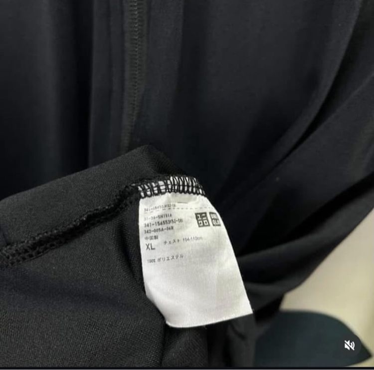สื้อ Uniqlo มีฮู้ด  รูปที่ 2