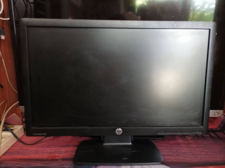 จอคอมถูกๆ HP หรือ ATEC ขนาด 20" มีพอรท dvi vga ไร้เส้นไร้จุด พร้อมใช้งาน ราคาเริ่มต้นเพียง 490 บาท ตามนี้.