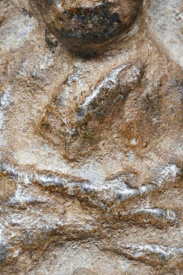 พระเนื้อว่าน หลวงพ่อทวด วัดช้างให้ พิมพ์พระรอด ปี 2497 รูปที่ 3