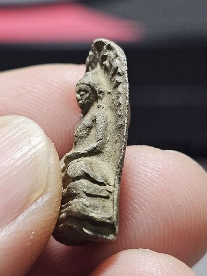 พระรอดเนื้อเขียวมะลิ รูปที่ 4