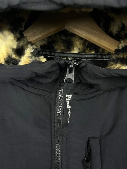 เสื้อแจ็คเก็ต Find-Out ลายสวย แท้ 💯 size L ขาดวัดจริงอก 22.5 ยาว 27 สภาพใหม่มาก มีซัปใน ดีเทลสวย ทรงสวย เนื้อผ้าดีมาก หายากน่าสะสมครับ รูปที่ 7