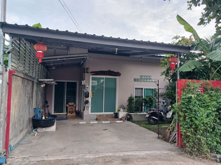 ขายมือสองชั้นเดียวพร้อมอยู่สไตล์ลอฟท์มินิมอล เหมาะสำหรับอยู่อาศัยหรือทำเป็นออฟฟิศ 