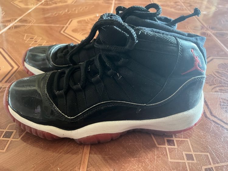 รองเท้าหุ้มข้อจอร์แดน รูปที่ 2