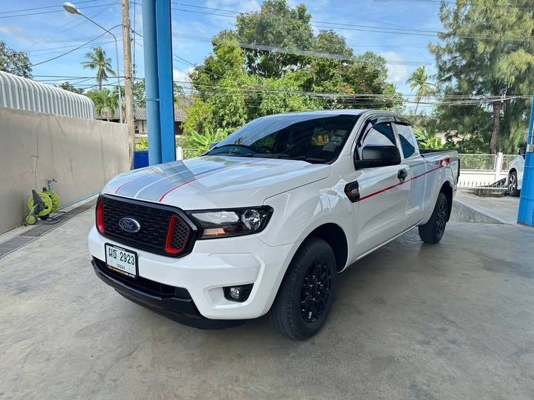 รถ Ford Ranger 2.2 XL สี ขาว