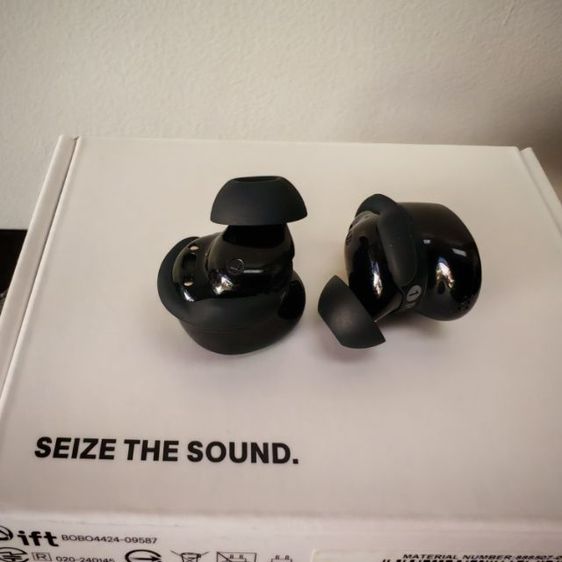 หูฟัง​เสียงเบสแน่นสุด​ Bose Quiet Comfort รูปที่ 4