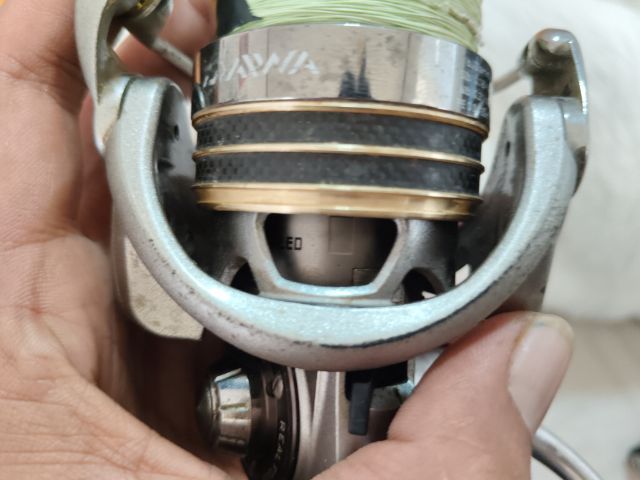รอกตกปลา Daiwa luvius 2506 ปี12 
 รูปที่ 10