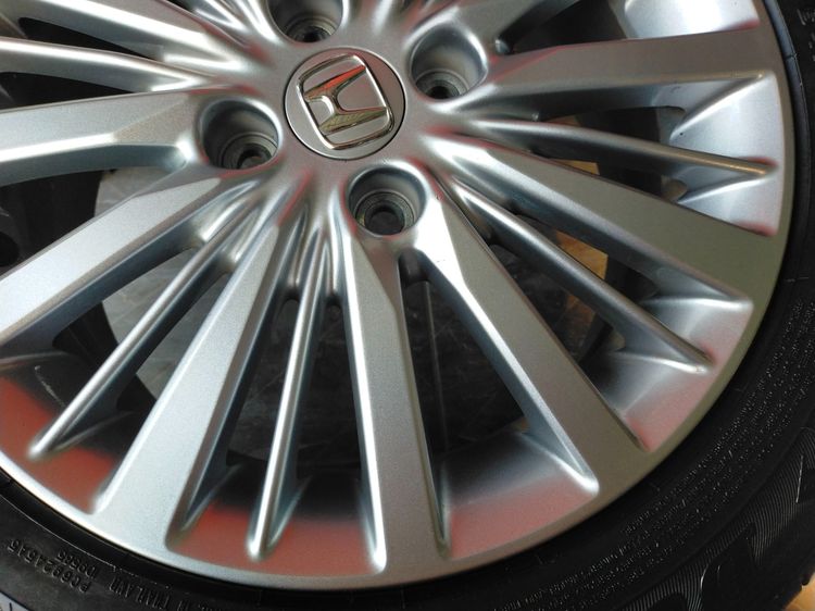 แม็กฮอนด้า ขอบ15 พร้อมยางดันลอป 185 60 15 ปี24 ใส่ jazz city ได้ทุกรุ่นแม็กสีเดิม รูปที่ 6