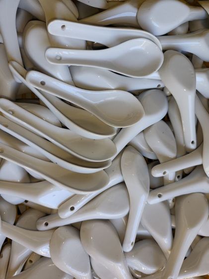 ช้อนเซรามิคงานเก่าเก็บหลาย 10 ปี รูปที่ 3