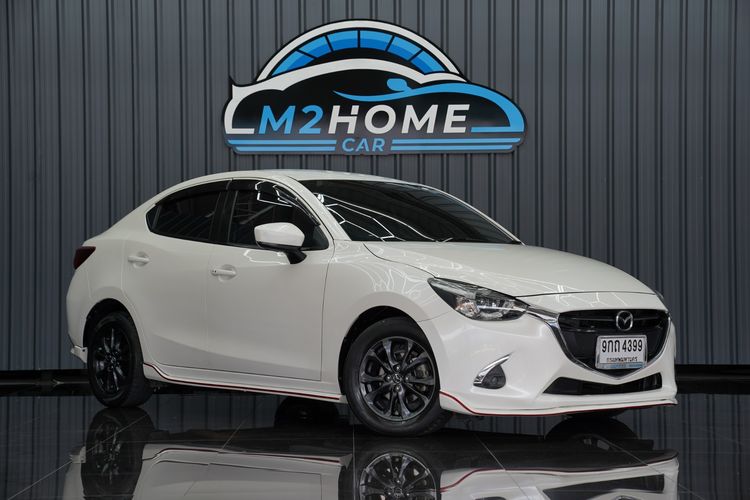 Mazda Mazda 2 2019 1.3 High Connect Sedan เบนซิน เกียร์อัตโนมัติ ขาว รูปที่ 3