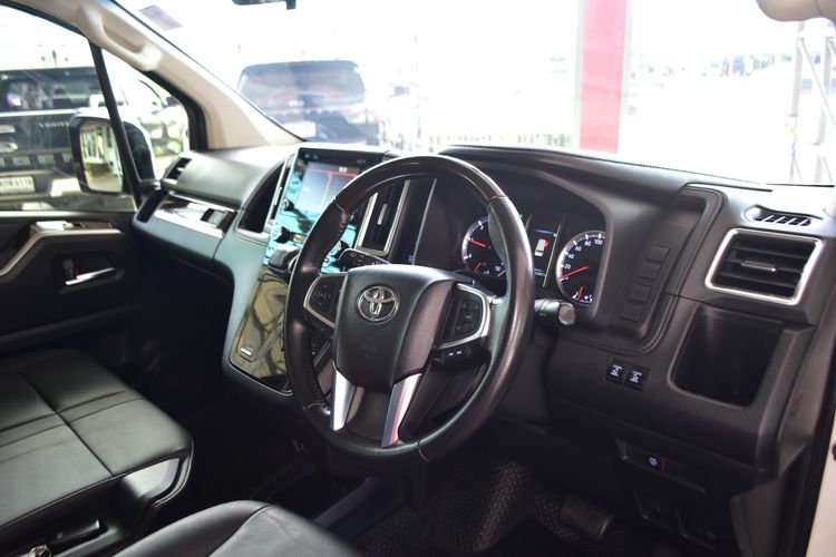 Toyota Majesty 2020 2.8 Premium Van ดีเซล ไม่ติดแก๊ส เกียร์อัตโนมัติ ขาว รูปที่ 3
