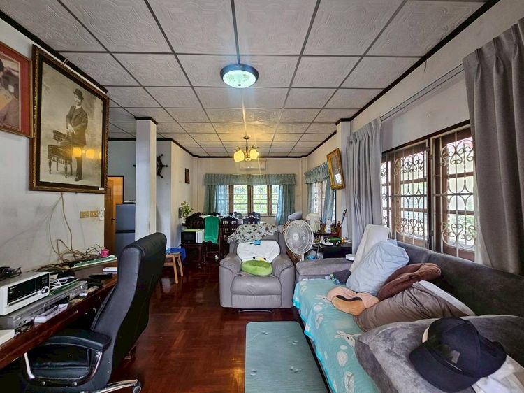 อื่นๆ มีบางส่วน สร้างเสร็จก่อน 2010 ไม่ใช่ 🏡 ขายบ้านเดี่ยว 2 ชั้น นครินทร์ การ์เด้น ซอยร่มเกล้า 19-1 รูปที่ 4