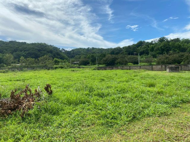 บ้านทำเลดี ใกล้เมือง กลางชุมชน มีรั้วพร้อม