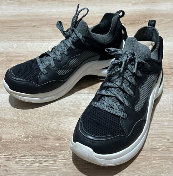 รองเท้าผ้าใบแฟชั่นสำหรับผู้หญิง Skechers Street™ Solei Low - Low Grooves แท้ มือ 2 สภาพ 80 เปอร์เซ็น เบอร์ 7  รูปที่ 7