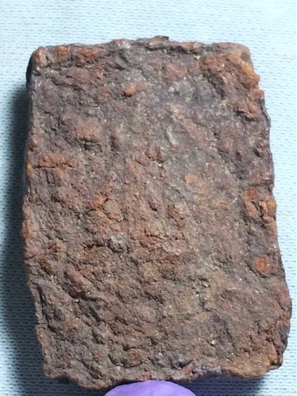 หลวงปู่เผือกวัดกิ่งแก้ว พิมพ์ขุดสระใหญ่ เนื้อผงชานหมาก 18,000฿ รูปที่ 3