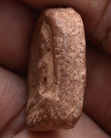 พระเนื้อดิน พิมพ์ซุ้มกอเล็ก ขนาดสูง 2.3 ซ.ม. พระบ้านเก่าเก็บหลายสิบปี ไม่ทราบเกจิสร้าง รูปที่ 3