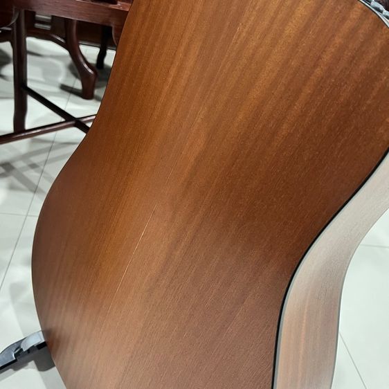 โปร่งไฟฟ้า Taylor 110e รูปที่ 9