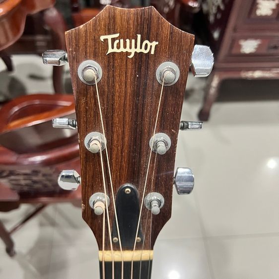 โปร่งไฟฟ้า Taylor 110e รูปที่ 12