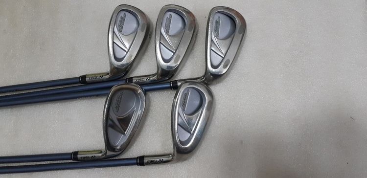 ชุดไม้กอล์ฟครบชุดสำหรับผู้หญิง - YONEX รูปที่ 7