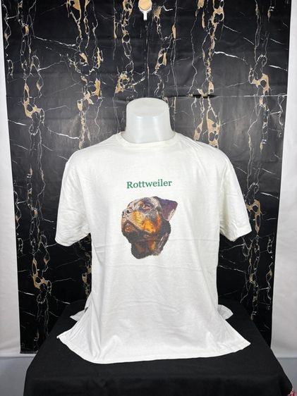 อื่นๆ อื่นๆ แขนสั้น อื่นๆ อื่นๆ เสื้อยืด WEGO ลายหมา Rottweiler แท้ 💯 size M อก 21.5 ยาว 27 นิ้ว สภาพใหม่มาก ลายสวย สกีนจม เนื้อผ้านิ่มมาก หายากน่าสะสมครับ