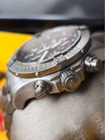 Breitling Titanium 39 รูปที่ 7
