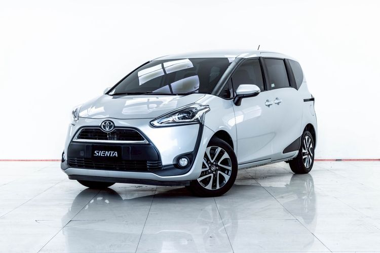 Toyota Sienta 2019 1.5 V Utility-car เบนซิน ไม่ติดแก๊ส เกียร์อัตโนมัติ เทา