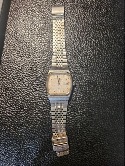 ขายนาฬิกาวินเทจ CITIZEN Quartz ของแท้ Made in Japan