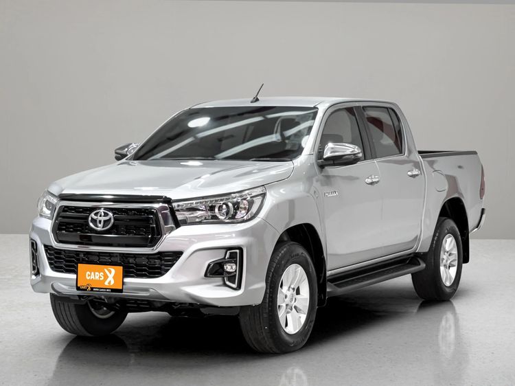 รถ Toyota Hilux Revo 2.8 G 4WD สี บรอนซ์เงิน
