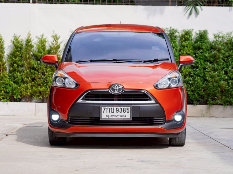 Toyota Sienta 2018 1.5 G Utility-car เบนซิน ไม่ติดแก๊ส เกียร์อัตโนมัติ ส้ม รูปที่ 2