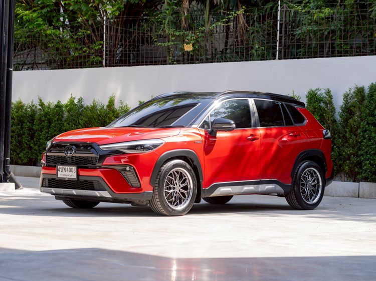 Toyota Corolla Cross 2023 1.8 Hybrid Premium Safety GR Sport Utility-car ไฮบริด ไม่ติดแก๊ส เกียร์อัตโนมัติ แดง รูปที่ 3