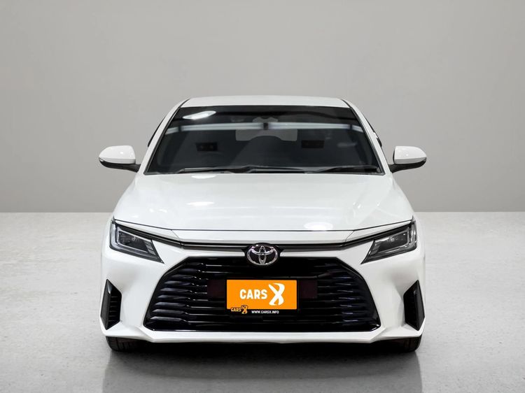 Toyota Yaris ATIV 2024 1.2 Smart Sedan เบนซิน ไม่ติดแก๊ส เกียร์อัตโนมัติ ขาว รูปที่ 3