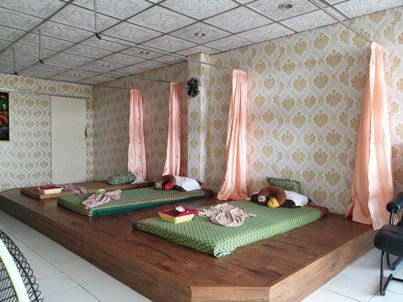 ขายเท่าทุ่นที่เคยซื้อมาเมื่อ10ปีที่แล้วราคา2.99ล้านบาท ตอนนี้ประเมินได้3.7ล้านบาท เป็นอาคารพาณิชย์3ชั้น