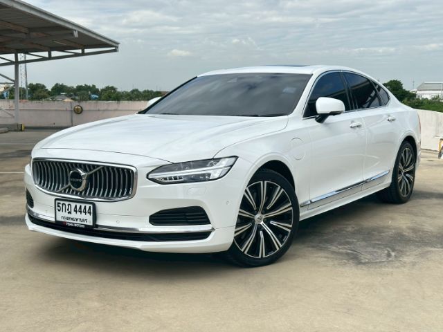 รถ Volvo S90 2.0 Recharge T8 Inscription 4WD สี ขาว