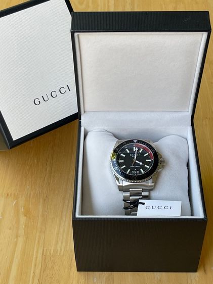 GUCCI Dive 45 mm Stainless Steel Black Dial Men’s 's Quartz Watch YA136302 รูปที่ 3