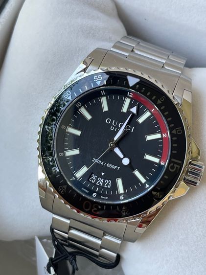 GUCCI Dive 45 mm Stainless Steel Black Dial Men’s 's Quartz Watch YA136302 รูปที่ 4