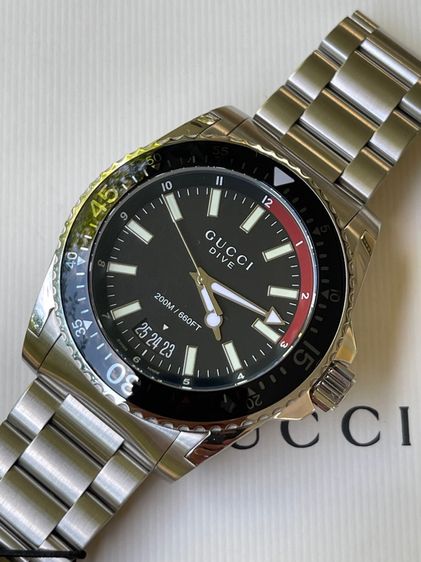 GUCCI Dive 45 mm Stainless Steel Black Dial Men’s 's Quartz Watch YA136302 รูปที่ 8
