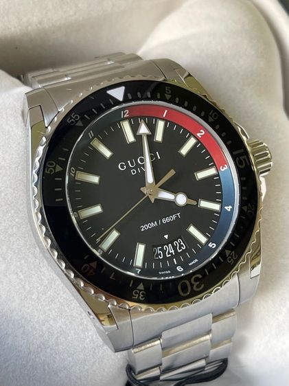 GUCCI Dive 45 mm Stainless Steel Black Dial Men’s 's Quartz Watch YA136302 รูปที่ 5