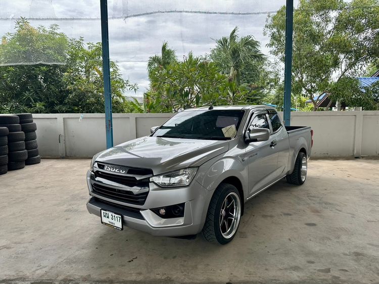 Isuzu D-MAX 2023 1.9 S Pickup ดีเซล ไม่ติดแก๊ส เกียร์ธรรมดา เทา