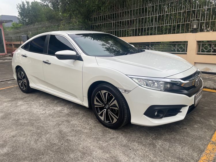 Honda Civic 2018 1.5 Turbo Sedan เบนซิน เกียร์อัตโนมัติ ขาว รูปที่ 4