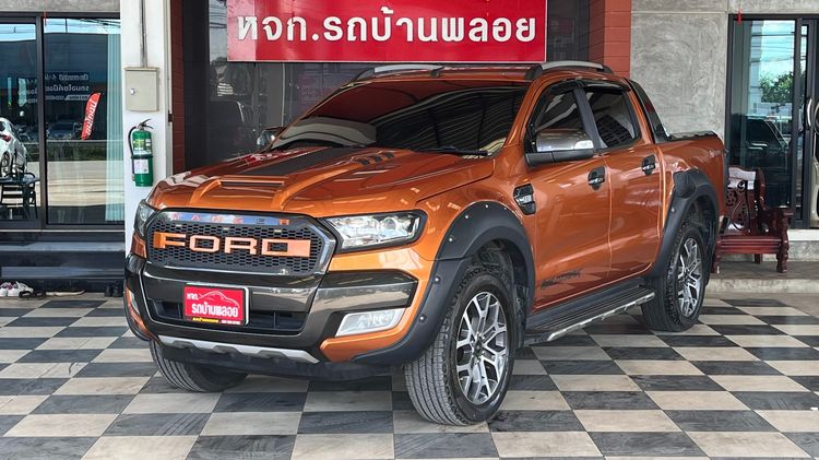 รถ Ford Ranger 2.2 Hi-Rider Wildtrak สี ส้ม