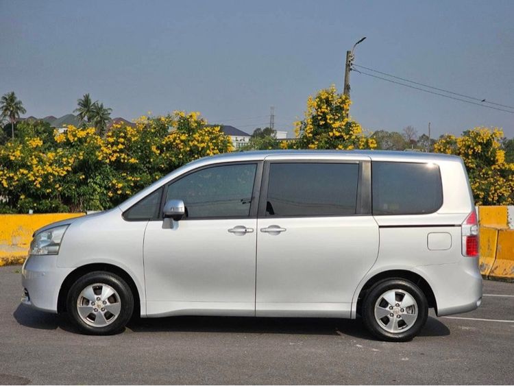 Toyota Townace Noah 2009 รุ่นย่อยอื่นๆ Utility-car เบนซิน เกียร์อัตโนมัติ บรอนซ์เงิน รูปที่ 3