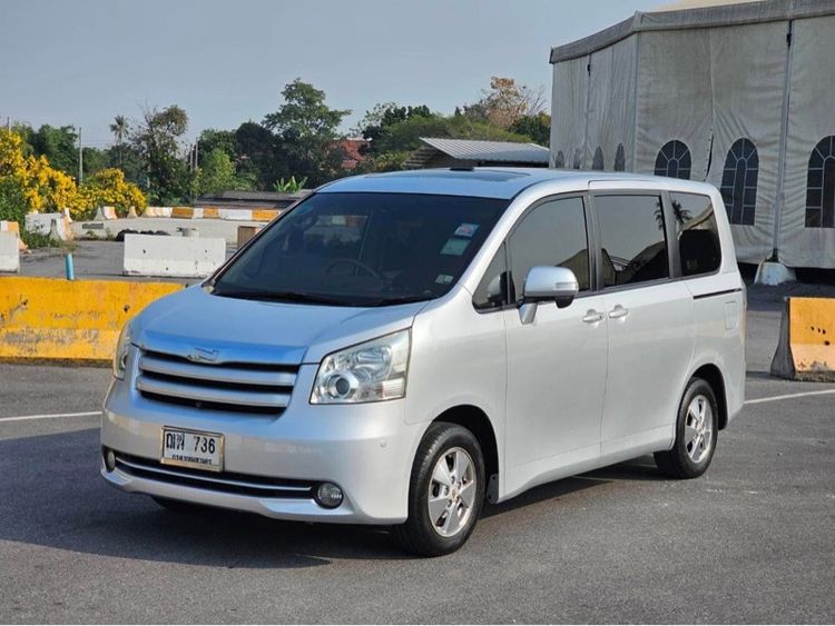 Toyota Townace Noah 2009 รุ่นย่อยอื่นๆ Utility-car เบนซิน เกียร์อัตโนมัติ บรอนซ์เงิน รูปที่ 2