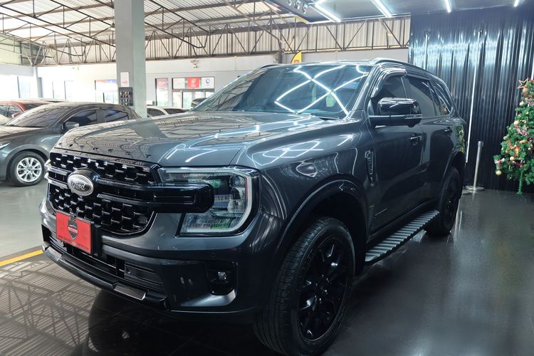 Ford Everest 2023 2.0 Turbo Sport Utility-car เบนซิน เกียร์อัตโนมัติ เทา รูปที่ 3