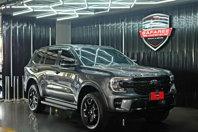 รถ Ford Everest 2.0 Turbo Sport สี เทา