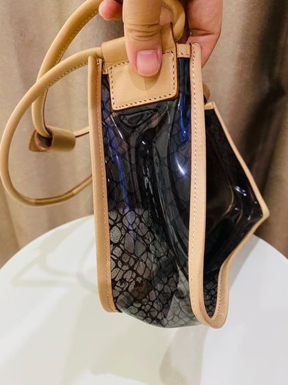 กระเป๋า Nina Ricci ของแท้ 💯 สภาพสวย มือสองสภาพ used like new รูปที่ 17