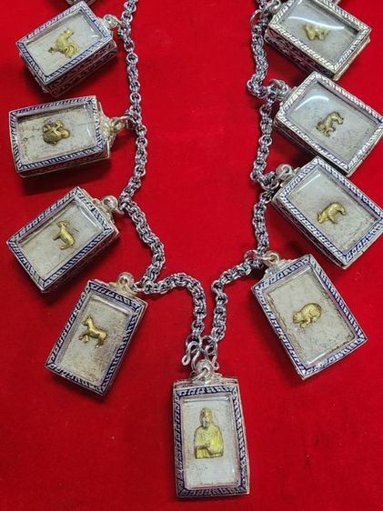 พระสมเด็จวัดระฆัง 12นักษัตย์ พ.ศ.2409พร้อมตลับสวย 13 องค์ รูปที่ 4