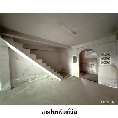 ทรัพย์ บสส. รหัส 8Z7029 อาคารพาณิชย์  กรุงเทพมหานคร 12626000