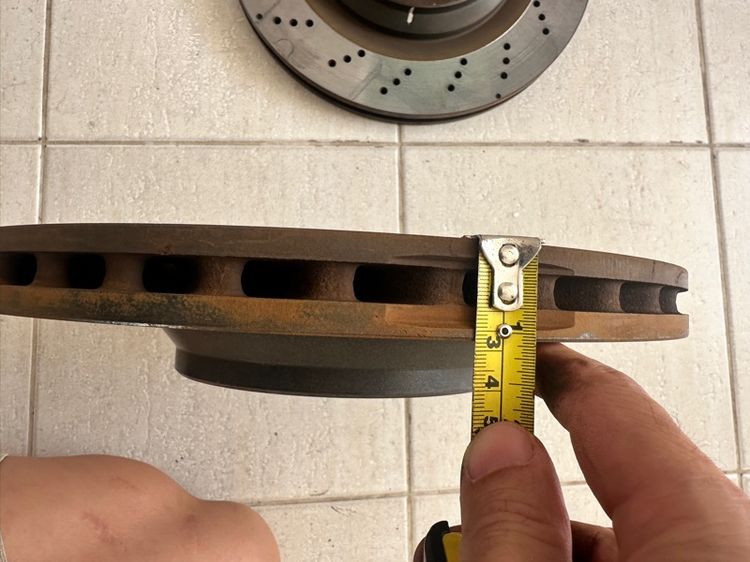 เบรค AMG W221 รูปที่ 8