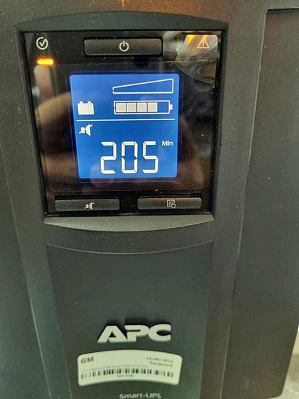 อุปกรณ์เครือข่าย APC Smart-UPS SMC1000i สภาพดี